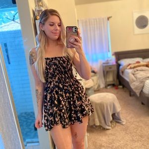 Black with flower smocked romper! 🥰🌺